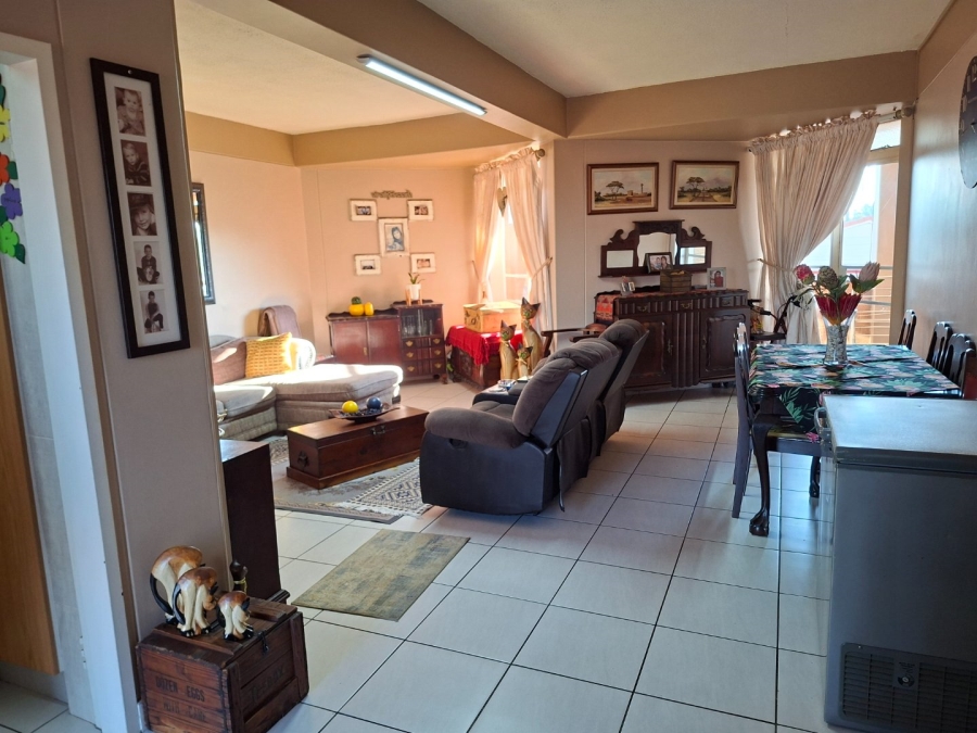 1 Bedroom Property for Sale in Potchefstroom South North West